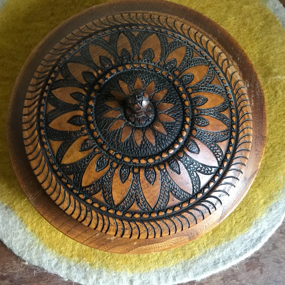 Vintage Mid Century Modern Covered Catch All Bowl - Picture 2 of 6
